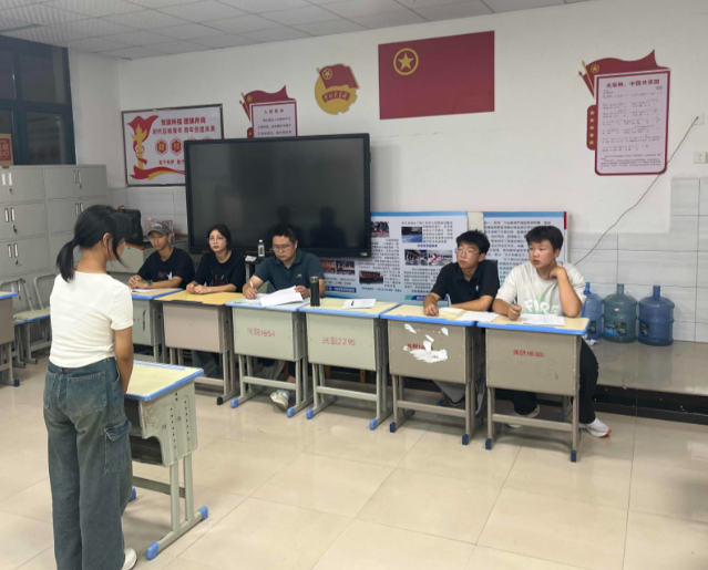 <b>同样是中职可持续展开的必答题说到底要形成升学有途径</b>