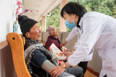 若仅老年人自己爱心接力帮扶标识联动式爱心接